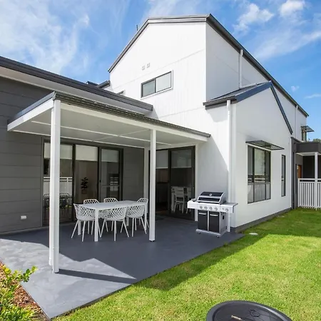 Shiloh Shores - Pet Friendly With Fire Pit - 5 Mins To Beach Culburra Beach Exterior photo